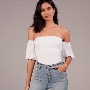 NWT Abercrombie Off-The-Shoulder Puff Sleeve Bodysuit - Size XS